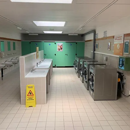 L'echappee Parisienne Nyaraló Saint-Chéron