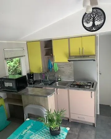 L'echappee Parisienne Hébergement de vacances Saint-Chéron
